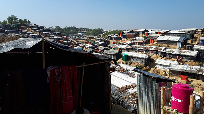 難民キャンプの風景。一面に難民の住居が敷き詰められている©PWJ