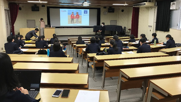 埼玉県立浦和第一女子高等学校（埼玉県さいたま市）：2022年2月13日（日） 村尾信尚関西学院大学教授／JPF顧問の基調講演、JPF・NGO講演