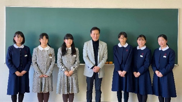 宇都宮海星女子学院（栃木県宇都宮市）：2020年2月13日（木） 村尾信尚関西学院大学教授／JPF顧問の基調講演