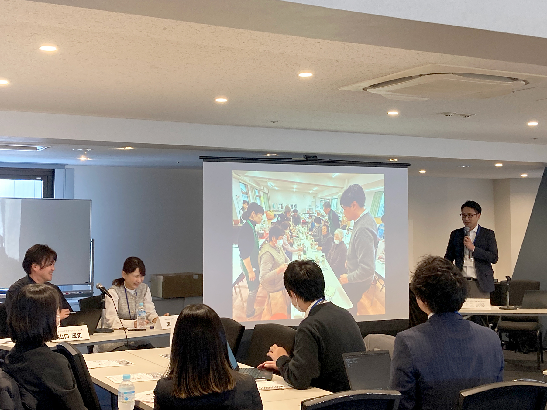 JPF主催「企業×NGOミートアップ」の様子 被災地支援における企業連携事例の共有