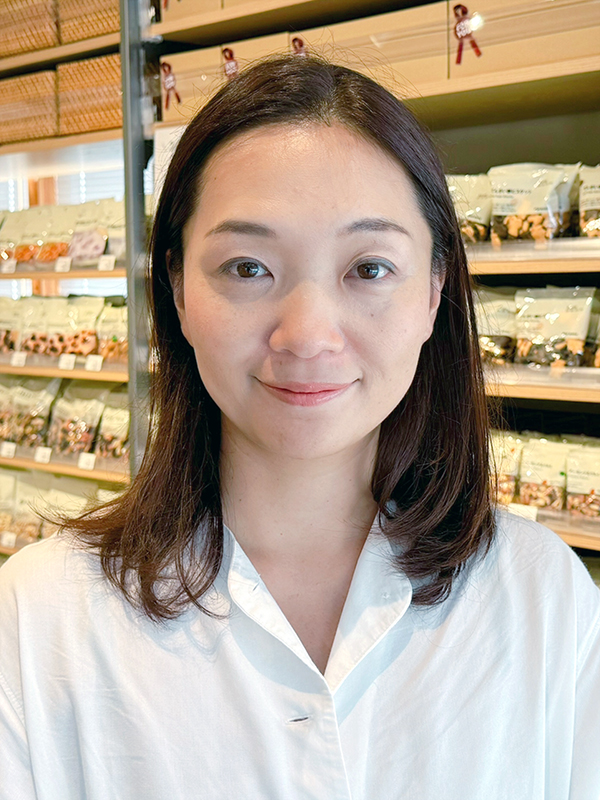 経営企画部部長 広報・ESG経営推進担当 阿南理恵さま