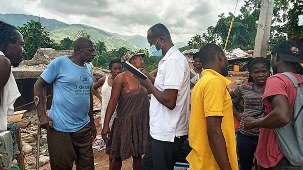 ハイチ地震の被災地で緊急初動調査を開始