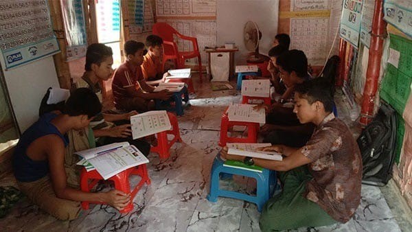 ミャンマー避難民の5つのキャンプで「学習センター」を再開