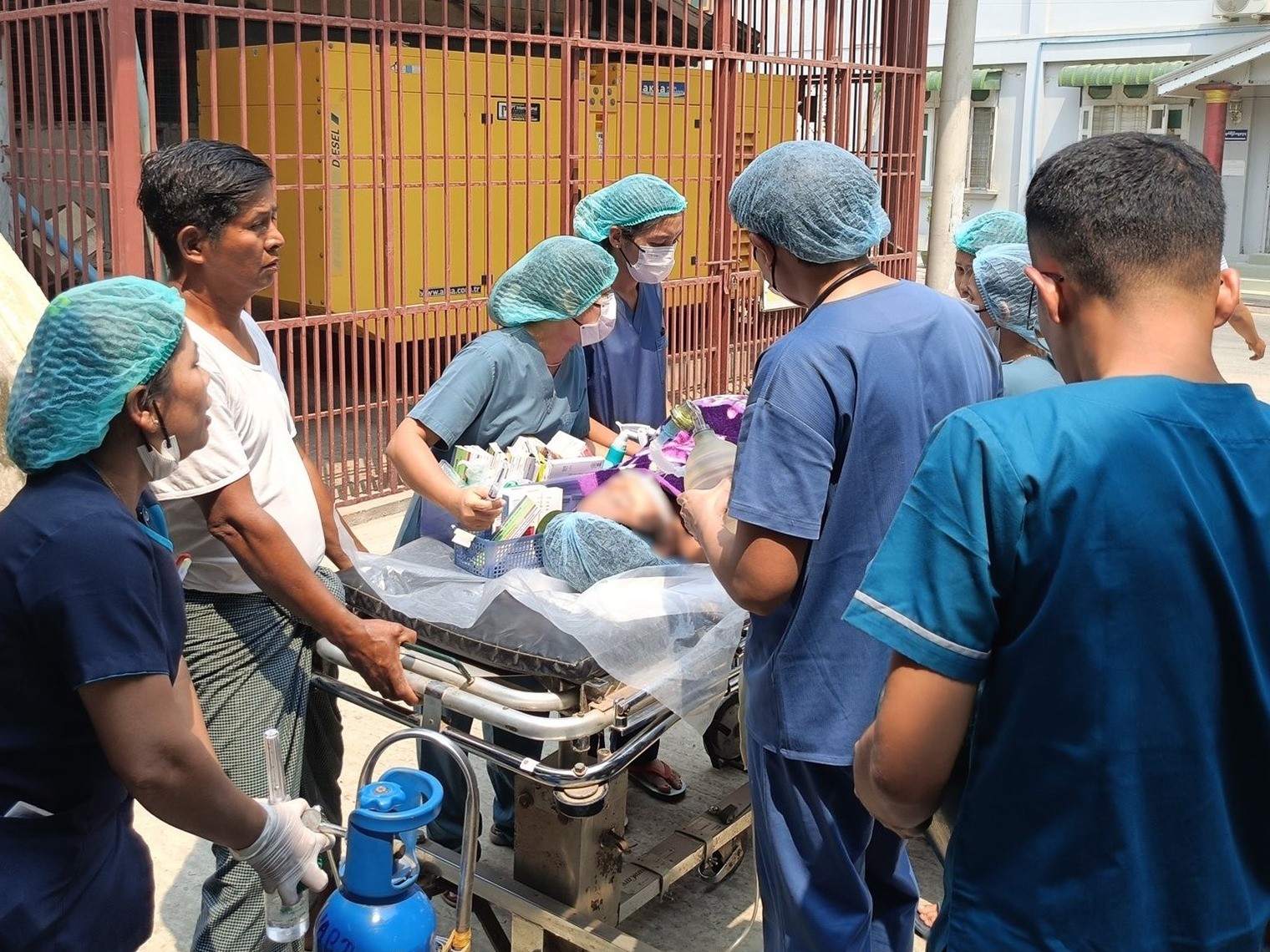 ミャンマー中部地震被災者支援