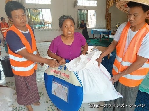 ミャンマー中部地震から1カ月　支援を受けた人々の声
