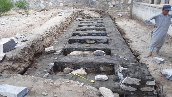 Foundation work for women's toilets ©SVA