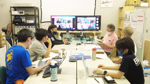 KVOAD office in Kumamoto and Tokyo were connected online ©KVOAD