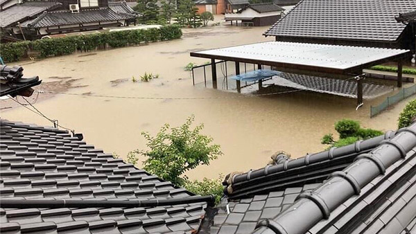 九州はじめとした西日本を中心に、河川の氾濫や浸水被害、土砂災害が広範囲で発生 写真は佐賀県 ©PBV