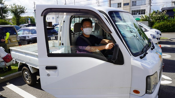 軽トラックの無償貸出（福岡県久留米市）©JCSA